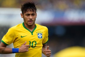 FIFA转播权争议-神秘力量？Scout替补登场献关键助攻，阿森纳逆转绝杀引爆舆论风暴！